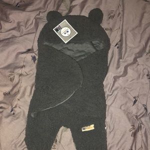 Bluesnail newborn swaddled unused nwt